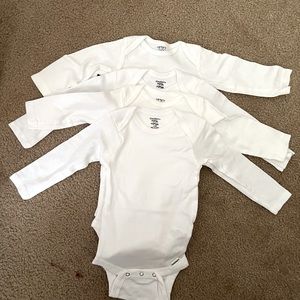 4 Long Sleeve Onesies.